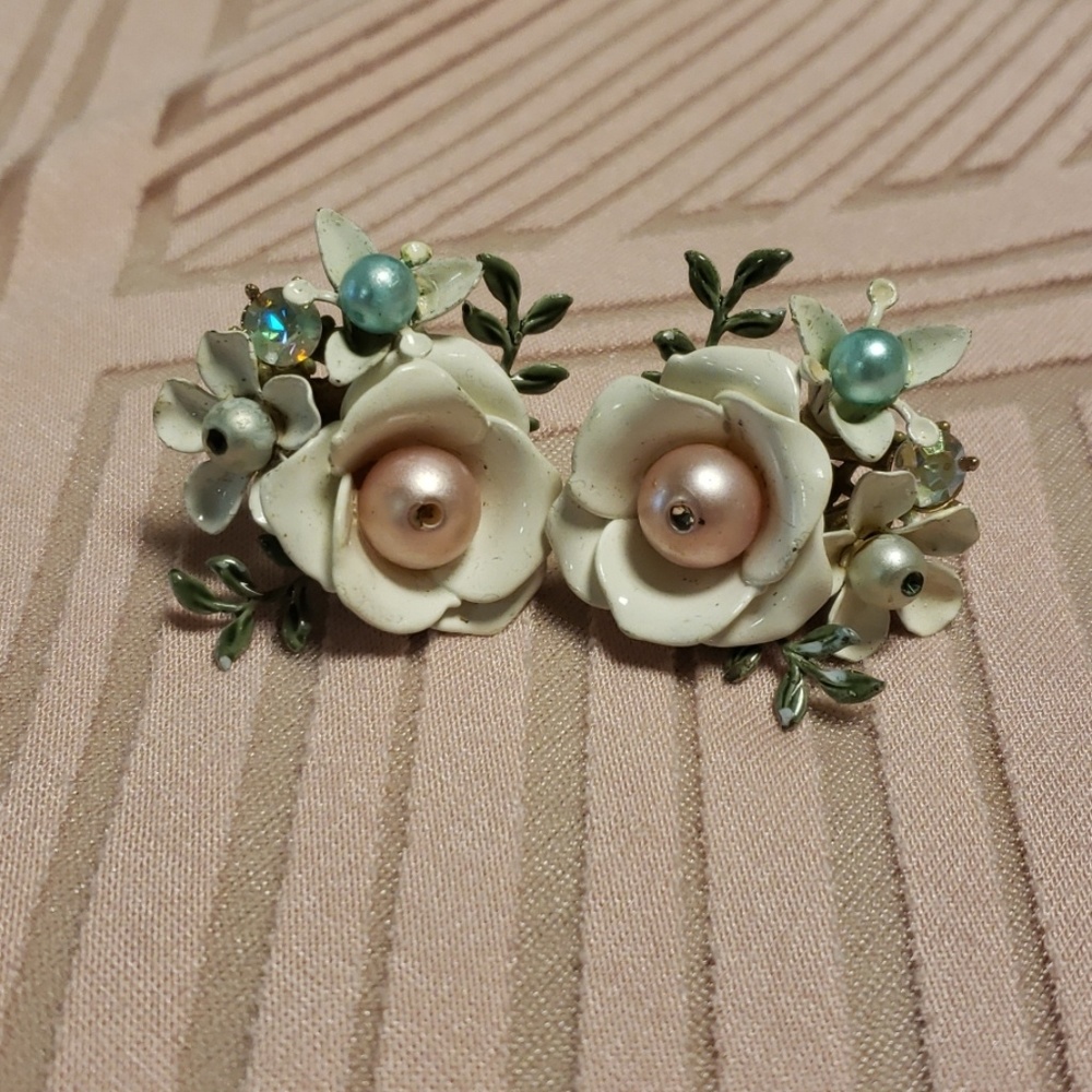 Coro vintage clip earrings